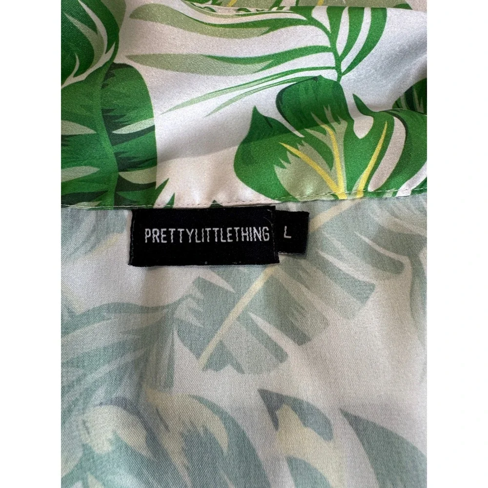 PrettyLittleThing Pajama Top Women Large Tropical Satin Button‎ Up EUC Monstera